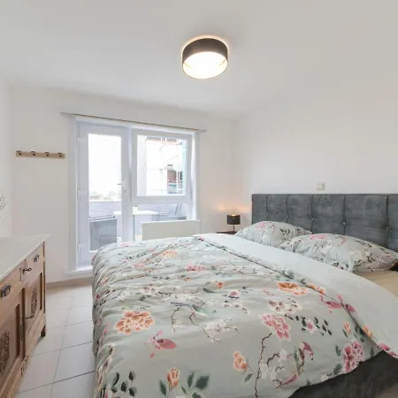 Apartment Aquamarijn Appartement Bredene